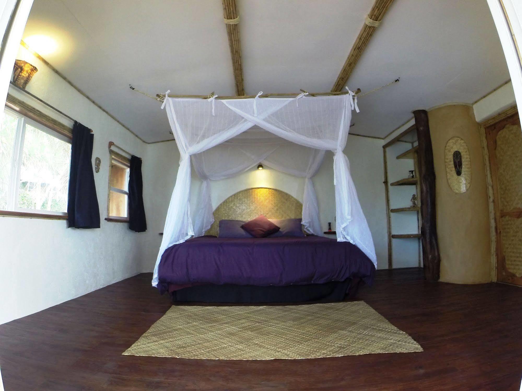 Mandala Resort Neiafu Esterno foto